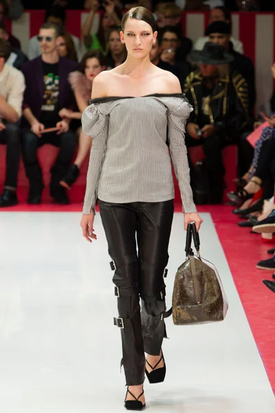 Look 6